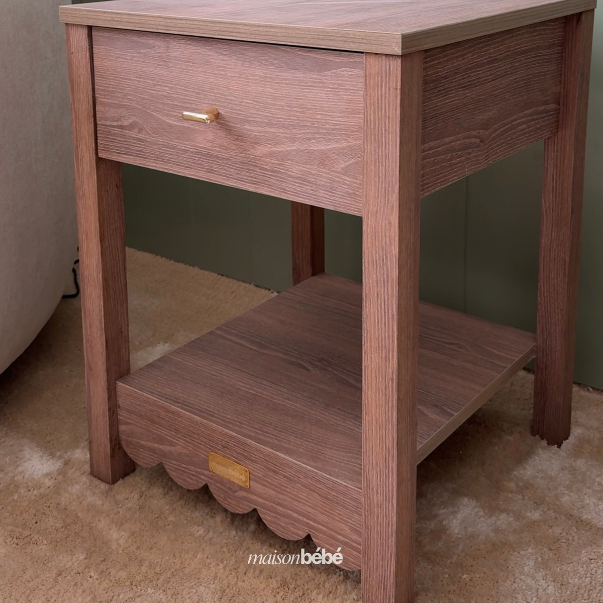 The Willow Commode